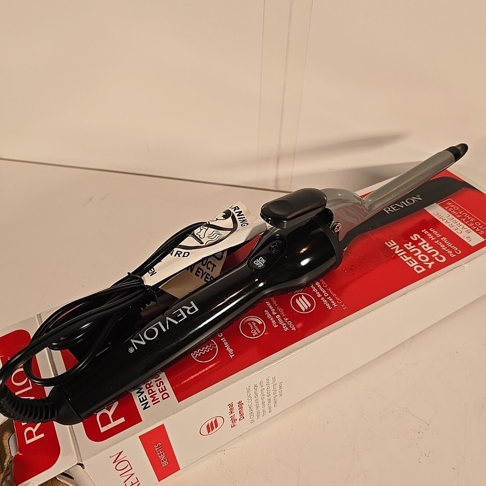Revlon‎ Perfect Heat Curling Iron Ceramic 1/2" Ceramic Barrel